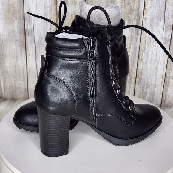 Style & Co Laurellee Lace-Up Dress Booties Black - Picture 8 of 10